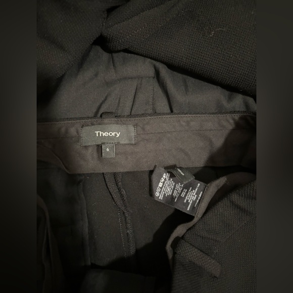 Theory 2 Piece Women’s Suit - Picture 12 of 16